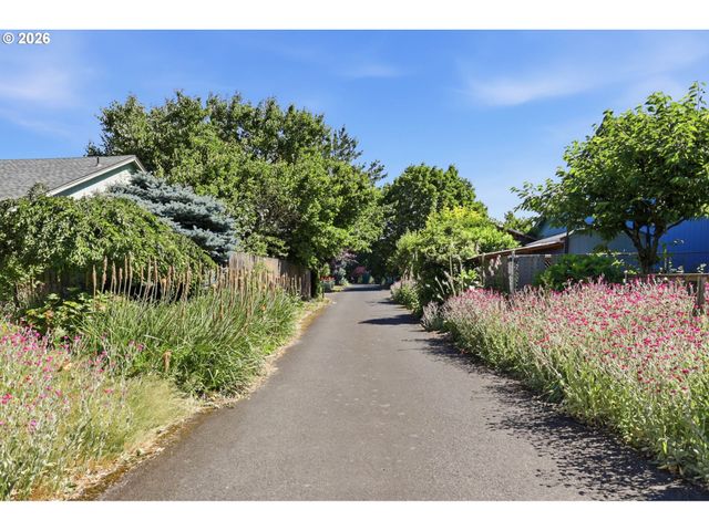 16011 Ne 12th St, Vancouver, WA 98684
