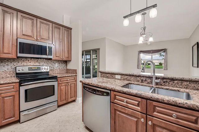 9777 Bowline Drive 102, West Palm Beach, FL 33411