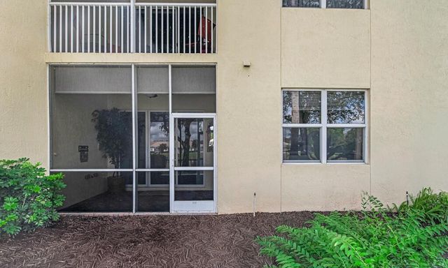 9777 Bowline Drive 102, West Palm Beach, FL 33411