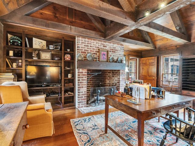 5212 Strack Road, Houston, TX 77069