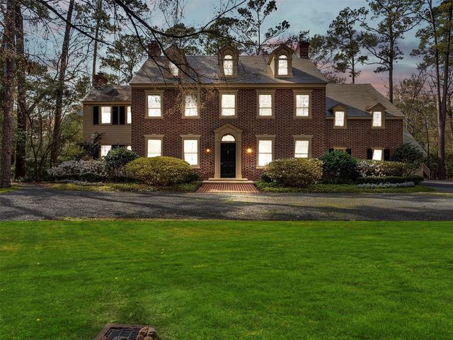5212 Strack Road, Houston, TX 77069