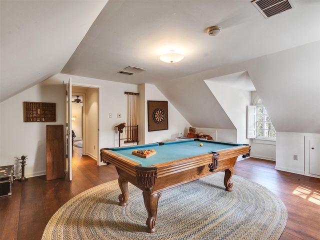 5212 Strack Road, Houston, TX 77069