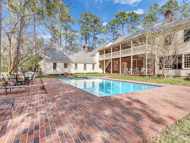 5212 Strack Road, Houston, TX 77069