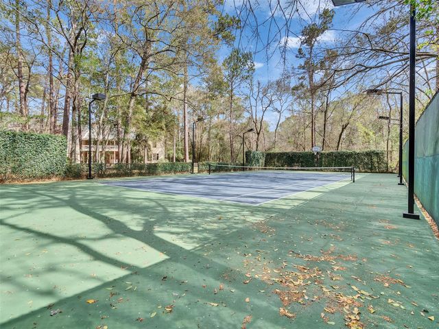 5212 Strack Road, Houston, TX 77069