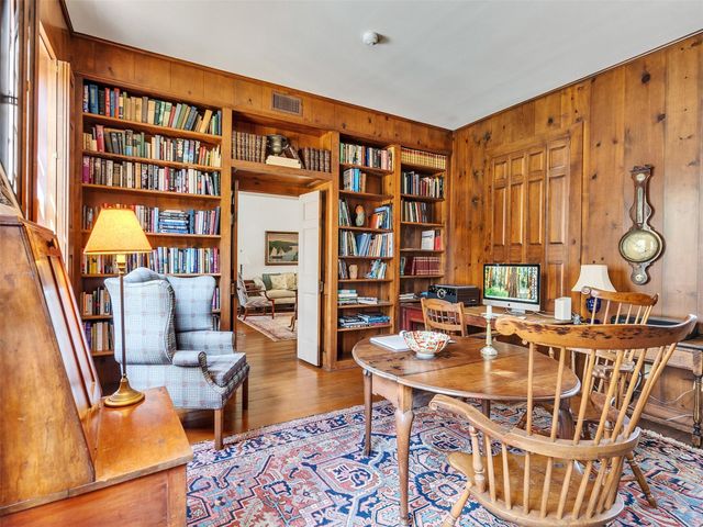 5212 Strack Road, Houston, TX 77069