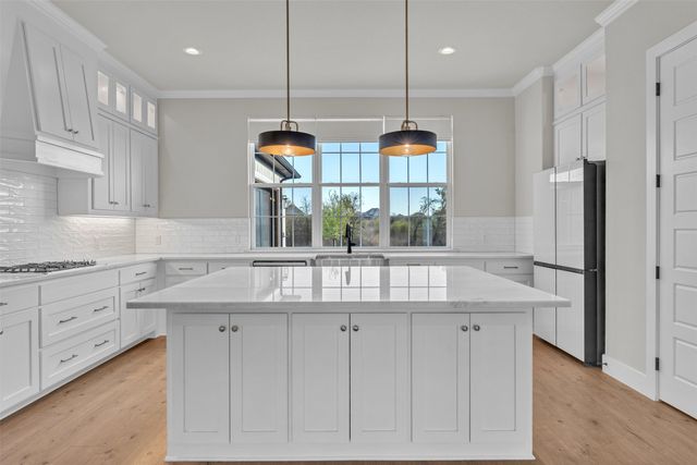 512 Creekside Drive, Haslet, TX 76052