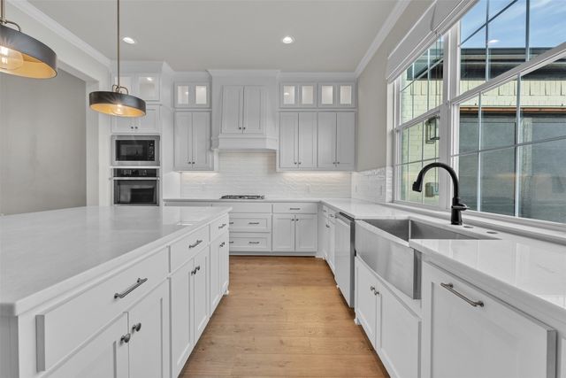 512 Creekside Drive, Haslet, TX 76052