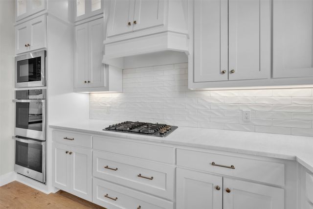 512 Creekside Drive, Haslet, TX 76052