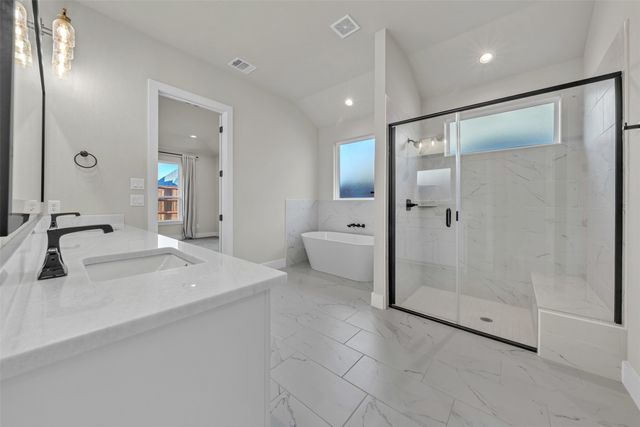 512 Creekside Drive, Haslet, TX 76052