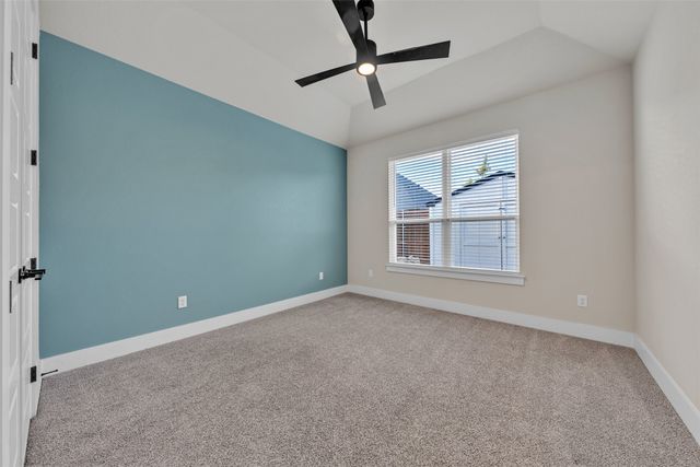 512 Creekside Drive, Haslet, TX 76052