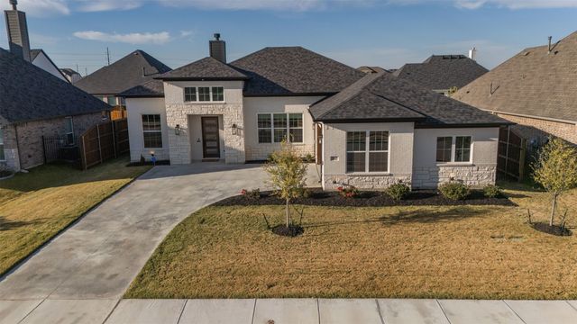 512 Creekside Drive, Haslet, TX 76052