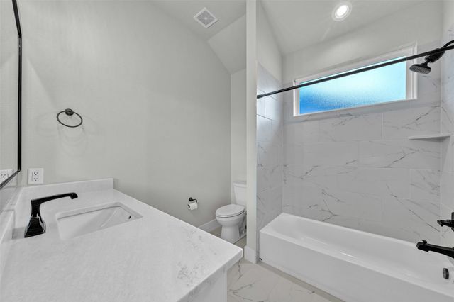 512 Creekside Drive, Haslet, TX 76052