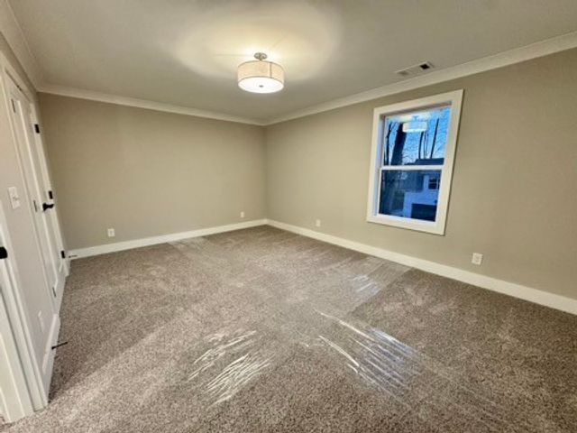 533 Greenfield Ln, Castalian Springs, TN 37031