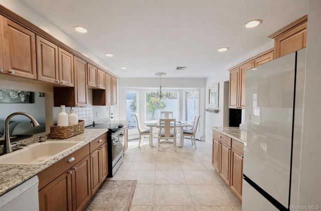 155 Alexander Avenue, Nesconset, NY 11767