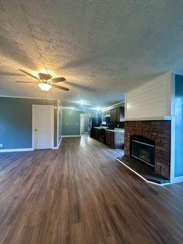 58 Pendleton Branch Road, Olympia, KY 40358