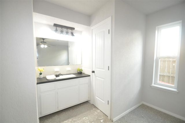 1049 SW 3rd Street, Moore, OK 73160