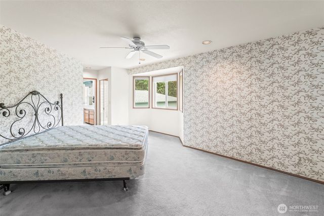 2426 SE Celebrity Court, Port Orchard, WA 98367