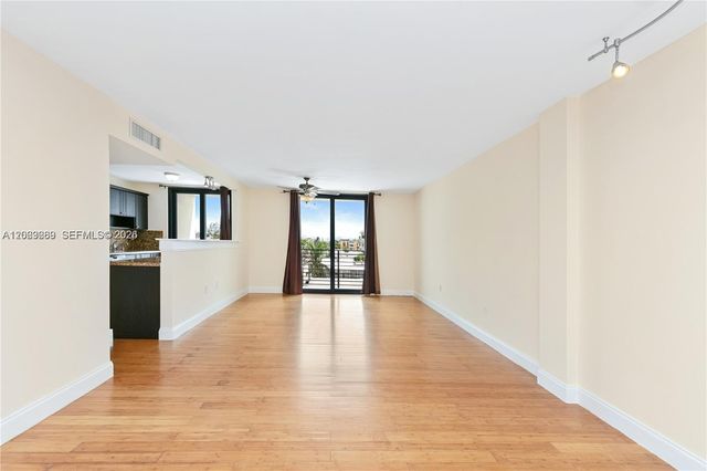 8100 Byron Ave 501, Miami Beach, FL 33141