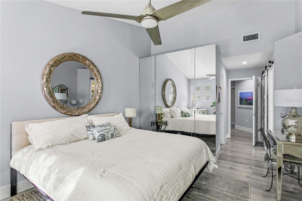 Image 33 of property listing at 1116 SHIPWATCH CIRCLE, Tampa, FL 33602