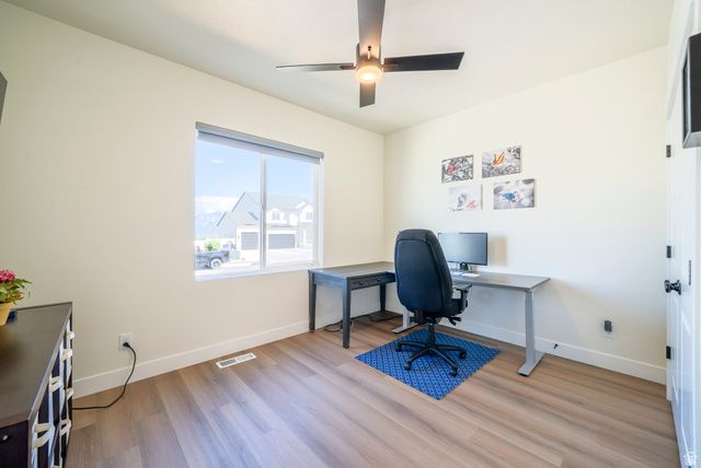 7254 S SOPHIA RIDGE CT, West Jordan, UT 84081