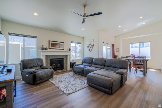 7254 S SOPHIA RIDGE CT, West Jordan, UT 84081