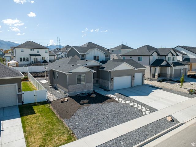 7254 S SOPHIA RIDGE CT, West Jordan, UT 84081