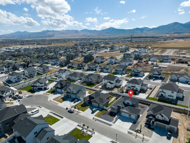 7254 S SOPHIA RIDGE CT, West Jordan, UT 84081
