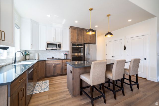 7254 S SOPHIA RIDGE CT, West Jordan, UT 84081