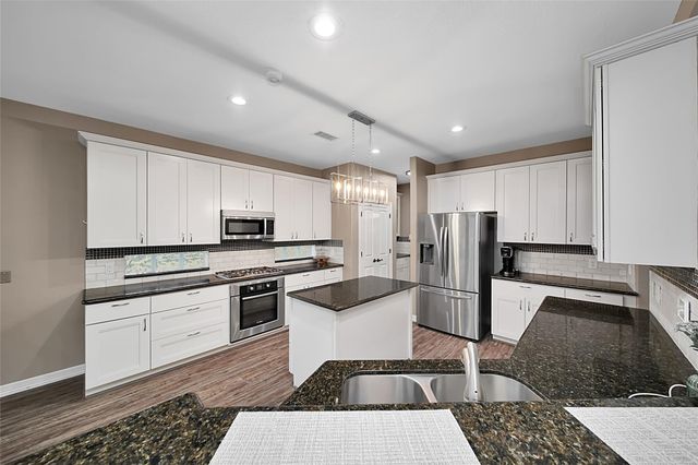 16403 Canyon Chase Drive, Houston, TX 77095