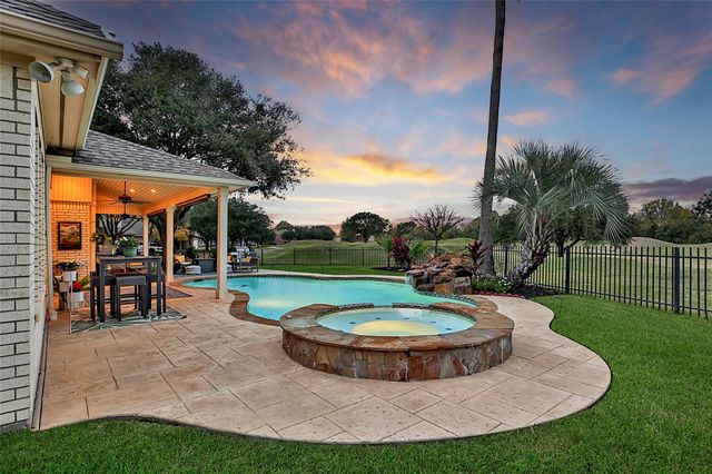 16403 Canyon Chase Drive, Houston, TX 77095