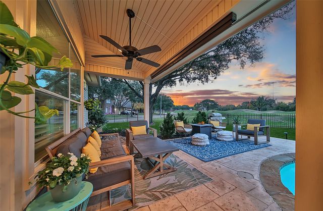 16403 Canyon Chase Drive, Houston, TX 77095