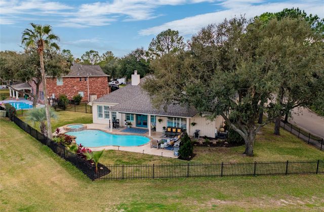 16403 Canyon Chase Drive, Houston, TX 77095