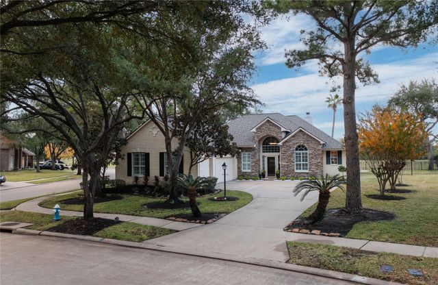 16403 Canyon Chase Drive, Houston, TX 77095