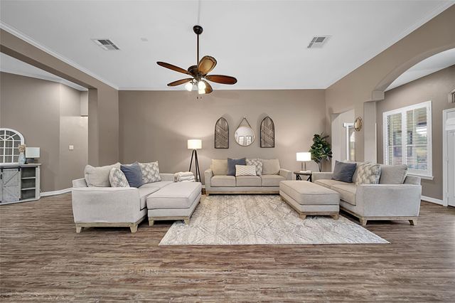 16403 Canyon Chase Drive, Houston, TX 77095