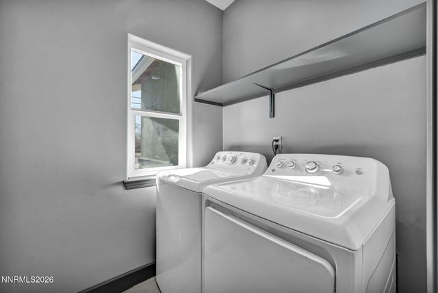 195 E 5th Avenue, Sun Valley, NV 89433