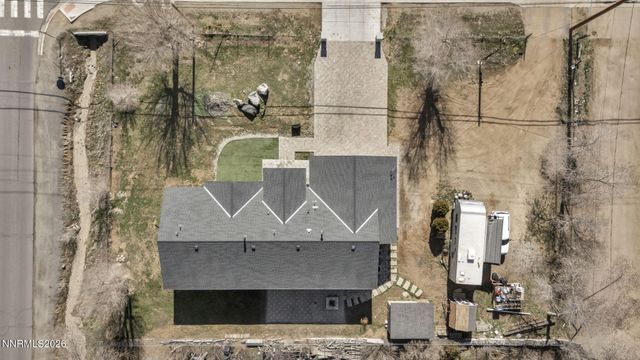 195 E 5th Avenue, Sun Valley, NV 89433