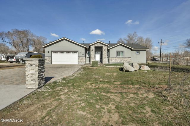 195 E 5th Avenue, Sun Valley, NV 89433