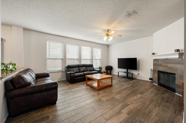 4804 Palm Ridge Drive, Fort Worth, TX 76133
