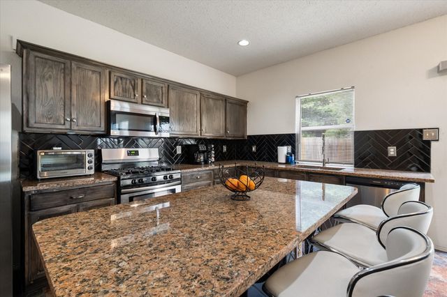 4804 Palm Ridge Drive, Fort Worth, TX 76133