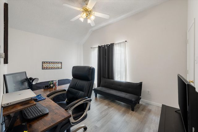 4804 Palm Ridge Drive, Fort Worth, TX 76133