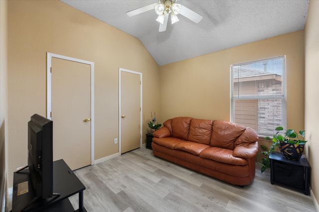 4804 Palm Ridge Drive, Fort Worth, TX 76133