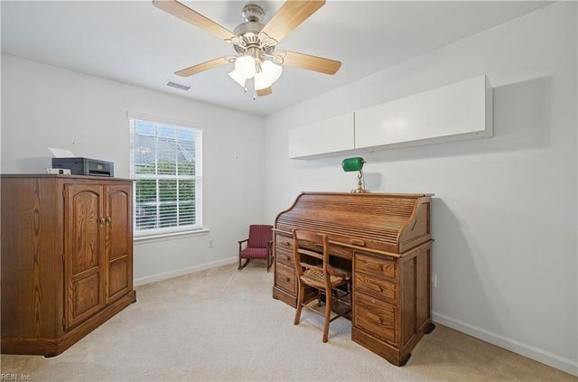 100 Alanna CT, Yorktown, VA 23690