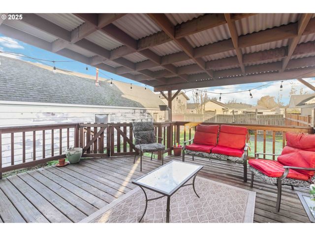 2932 FIR St, Longview, WA 98632