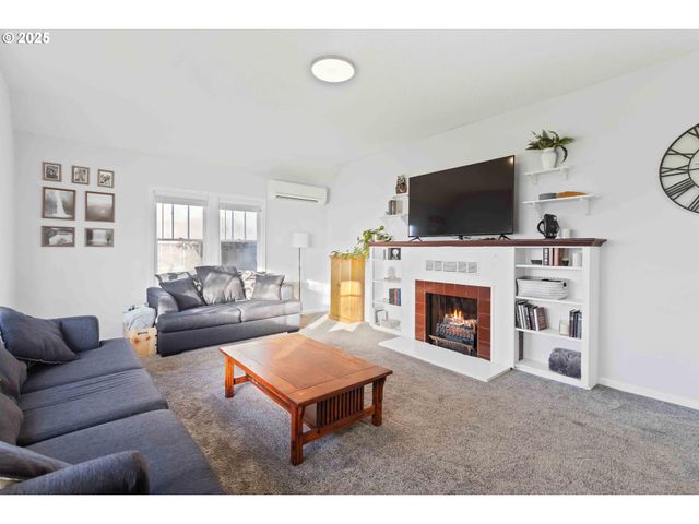 2932 FIR St, Longview, WA 98632