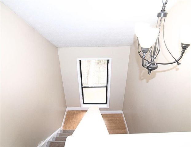 1509 Woodcliff NE Drive, Sandy Springs, GA 30329