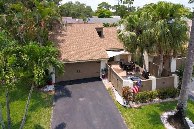 12600 Shady Pines Court, Wellington, FL 33414