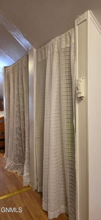 438 5th Avenue NW, Valley City, ND 58072 photo 14