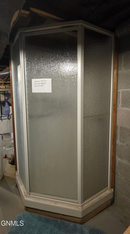 438 5th Avenue NW, Valley City, ND 58072 photo 21