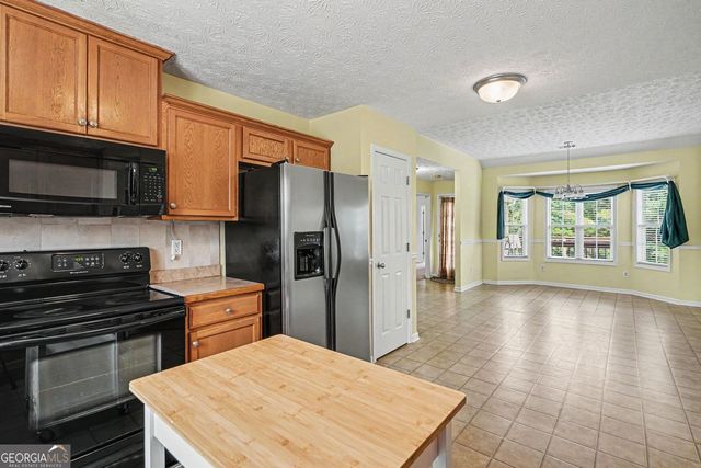 604 Windermere Court, Hampton, GA 30228