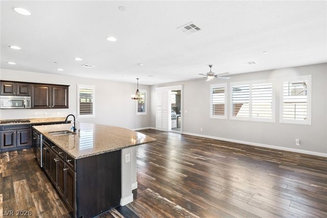 188 Bird Cove Avenue, Henderson, NV 89011